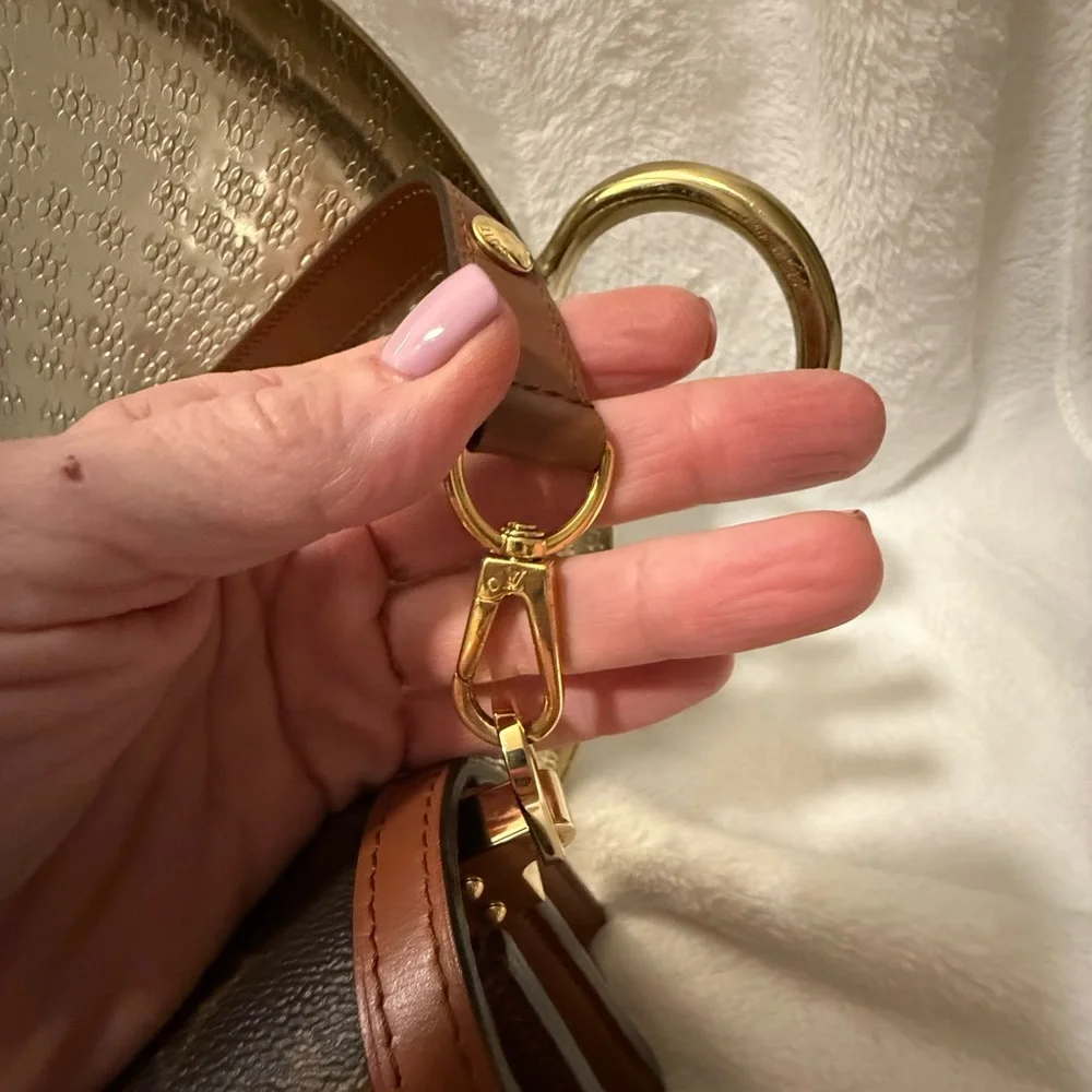 Louis Vuitton EUC Dauphine MM Reverse Monogram 2-Way Shoulder Bag - Picture 4 of 6